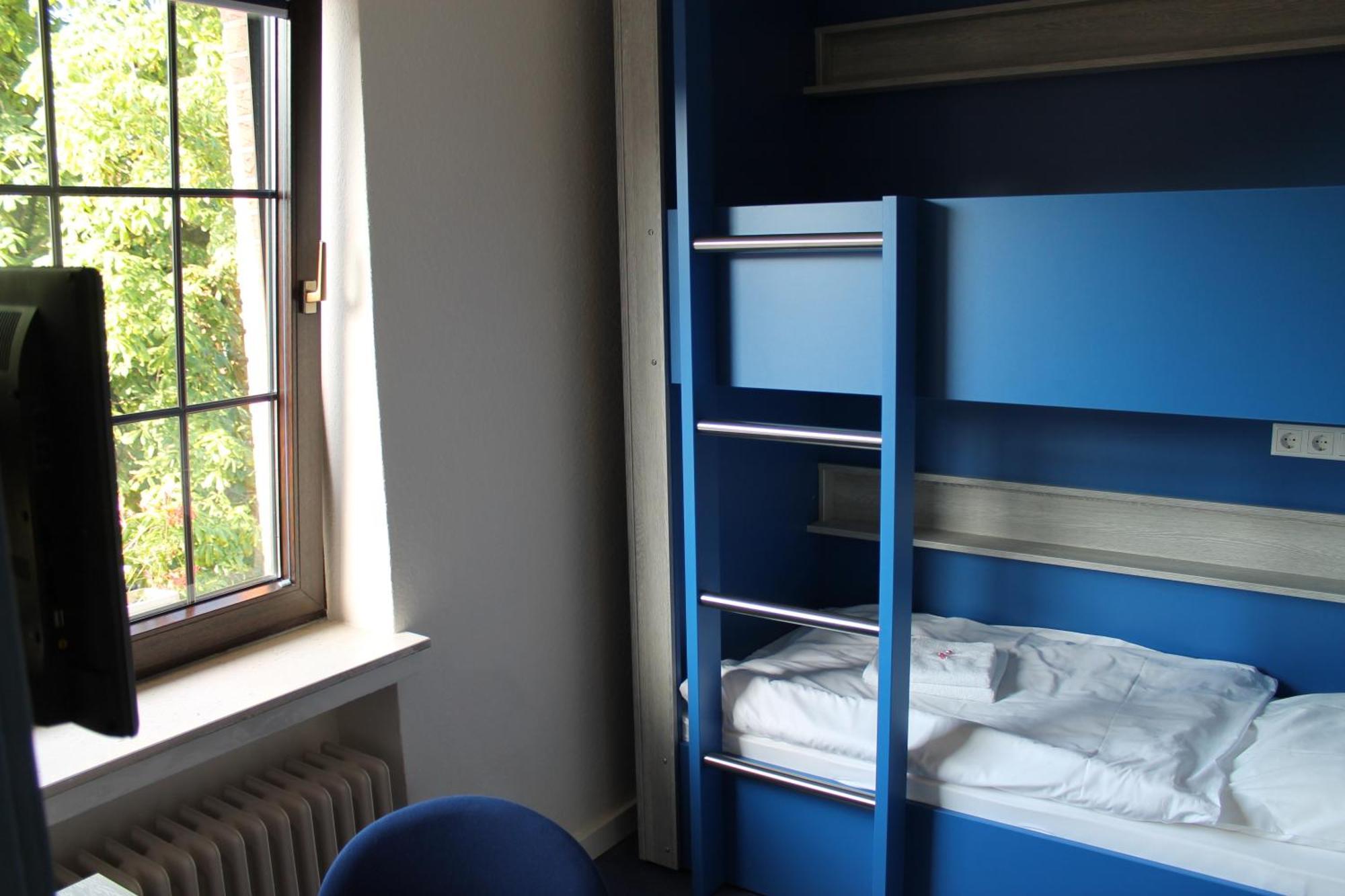 Smart Hostel By Landgasthof Velber 24H7D Seelze Ngoại thất bức ảnh