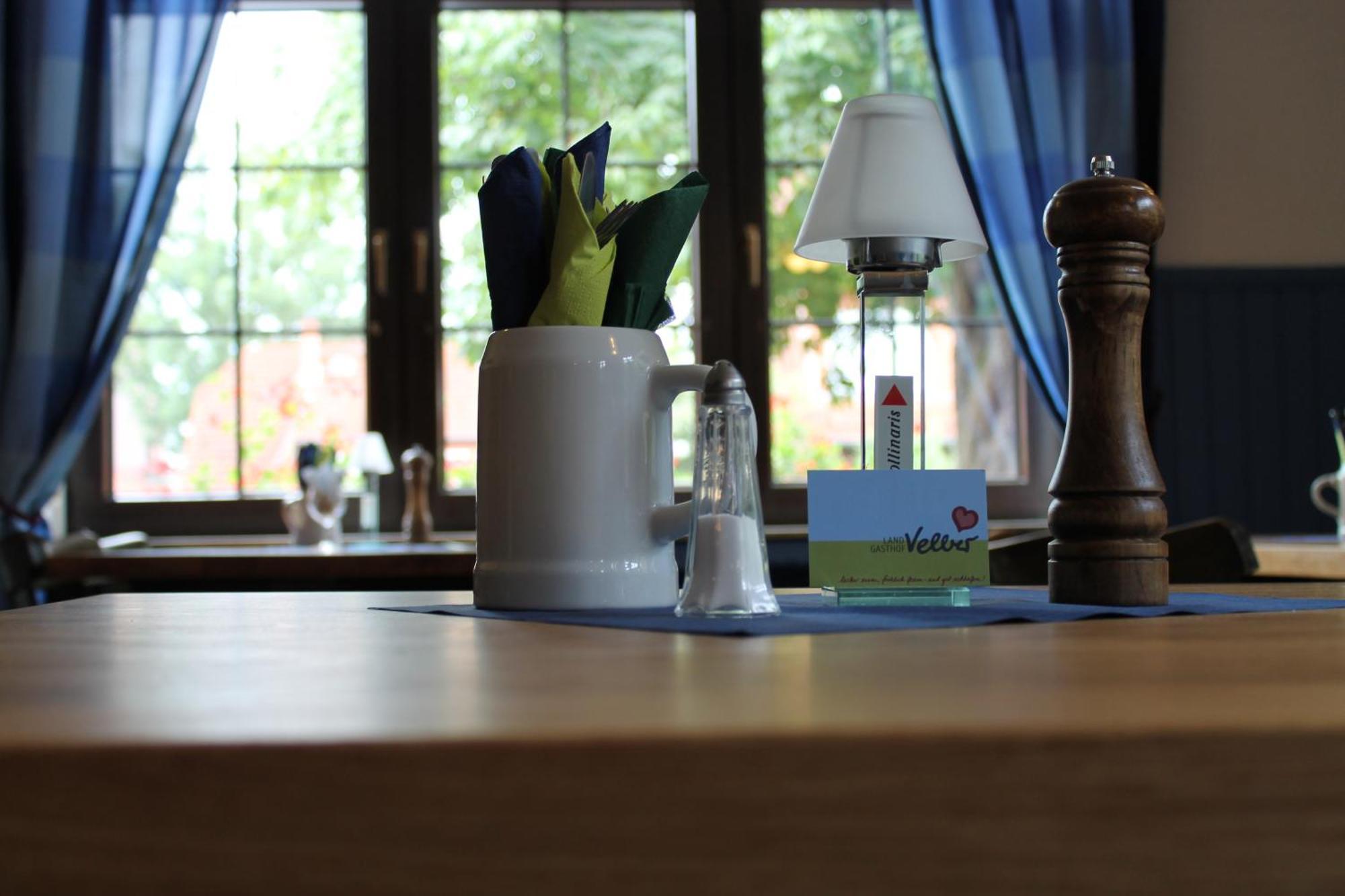 Smart Hostel By Landgasthof Velber 24H7D Seelze Ngoại thất bức ảnh