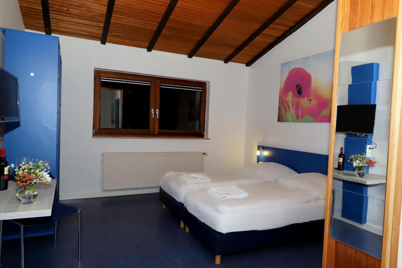 Smart Hostel By Landgasthof Velber 24H7D Seelze Ngoại thất bức ảnh